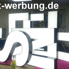 designbuchstaben  frontleuchtet plexi&aluminium lichtreklame berlin leuchtbuchstaben mit led beleuchtung 