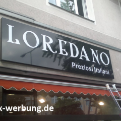 leuchtkasten lichtreklame LOREDANO außenwerbung leuchtschild mit dekupierte acrylbuchstaben led smd dioden