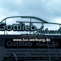 lichtreklame für autohaus beleuchtete werbekonstruktion, leuchtreklame leuchtwerbung hameln