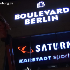 Leuchtreklame Lichtreklame Leuchtwerbung Außenwerbung Leuchtbuchstaben Reliefbuchstaben
Profilbuchstaben 3D LED Einzelbuchstaben LED Dioden Fassadenwerbung Werbetechnik Berlin LED Beleuchtung Metallbuchstaben Plexibuchstaben Acrylbuchstaben Werbeanlagen Werbeträger  Gravurkasten Dibondkasten dekupierte Buchstaben Leuchtkasten Acrylbuchstaben
