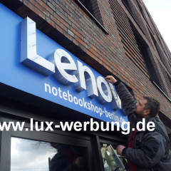 außenwerbung LENOVO Leuchtreklame Lichtreklame Leuchtwerbung Außenwerbung Leuchtbuchstaben Reliefbuchstaben
Profilbuchstaben 3D LED Einzelbuchstaben LED Dioden Fassadenwerbung Werbetechnik Berlin LED Beleuchtung Metallbuchstaben Plexibuchstaben Acrylbuchstaben Werbeanlagen Werbeträger  Gravurkasten Dibondkasten dekupierte Buchstaben Leuchtkasten Acrylbuchstaben