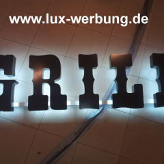 metallbuchstaben grill mit abstandhalter indirekt beleuchtung Leuchtreklame Lichtreklame Leuchtwerbung Außenwerbung Leuchtbuchstaben Reliefbuchstaben
Profilbuchstaben 3D LED Einzelbuchstaben LED Dioden Fassadenwerbung Werbetechnik Berlin LED Beleuchtung Metallbuchstaben Plexibuchstaben Acrylbuchstaben Werbeanlagen Werbeträger  Gravurkasten Dibondkasten dekupierte Buchstaben Leuchtkasten Acrylbuchstaben