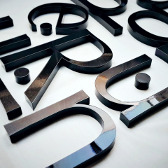Leuchtreklame Lichtreklame Leuchtwerbung Außenwerbung Leuchtbuchstaben Reliefbuchstaben
Profilbuchstaben 3D LED Einzelbuchstaben LED Dioden Fassadenwerbung Werbetechnik Berlin LED Beleuchtung Metallbuchstaben Plexibuchstaben Acrylbuchstaben Werbeanlagen Werbeträger  Gravurkasten Dibondkasten dekupierte Buchstaben Leuchtkasten Acrylbuchstaben u