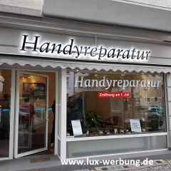 lichtreklame handyreparatur außenwerbung voll acryl leuchtbuchstaben Backlight effekt schatten beleuchtung leuchtreklame hannover hameln